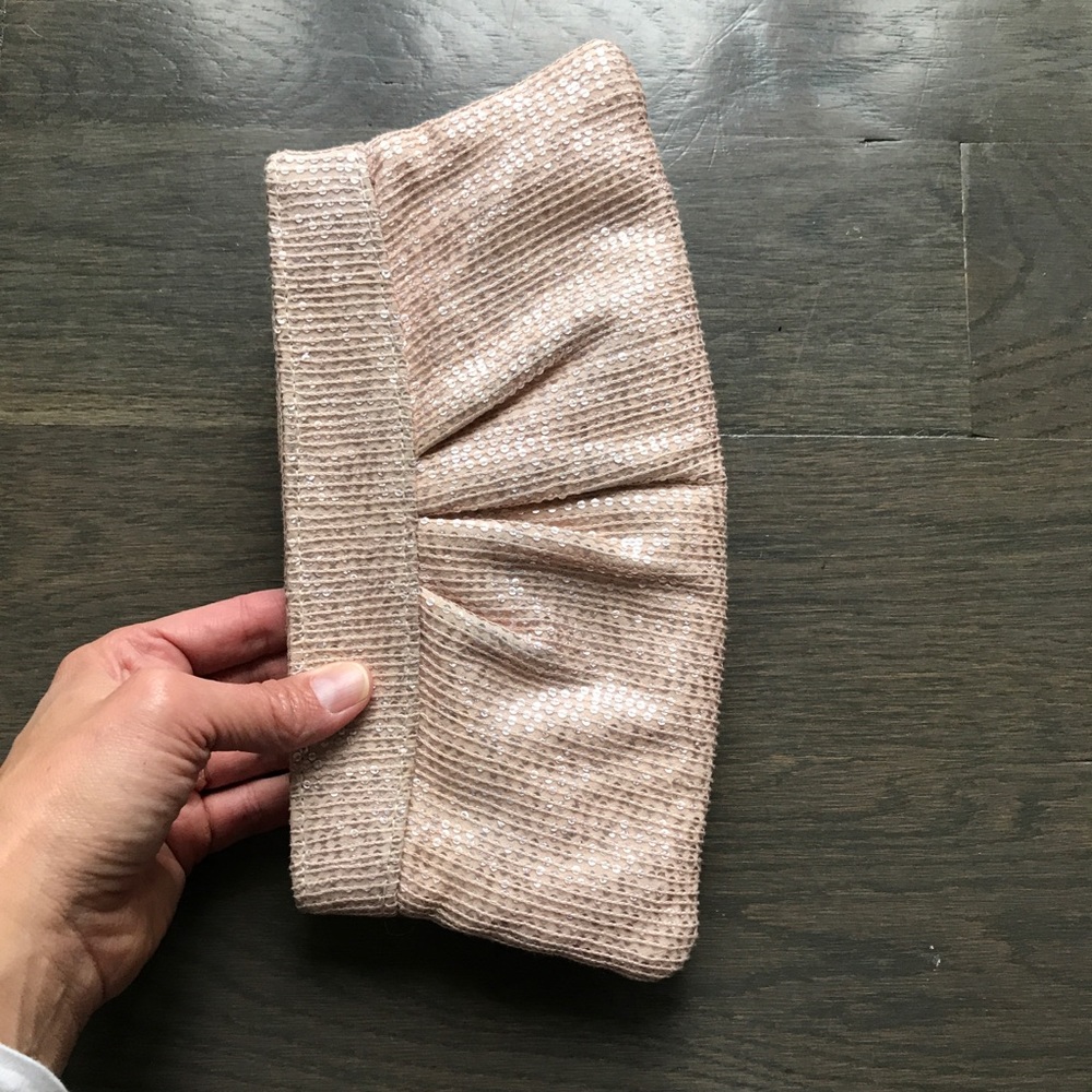 Sequin Blush Pink Lauren Merkin clutch - Picture 5 of 5